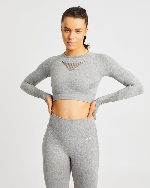 AYBL Motion Seamless Long Sleeve Crop Top Khaki | QSRUHD-952